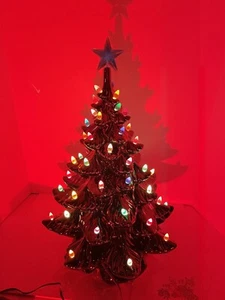 Árbol de Navidad de cerámica Atlantic Mold años 70 con todas las luces 18”/20” pequeña reparación - Imagen 1 de 22
