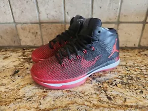 Nike Mens Size 6.5Y Air Jordon XXXI BG Black Red Athletic Sneakers 848629 001 - Picture 1 of 6