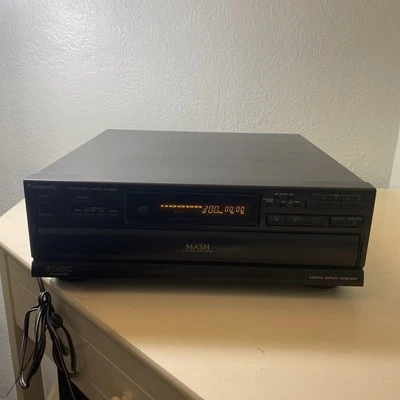 Panasonic 5 Disc CD Compact Disc Changer Model SL-PD346 Black NO REMOTE Working - Image 1 of 4