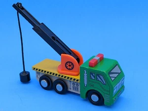 Wood & Wheels Tow Truck by Battat Wooden- Hub Caps &Tow String - Picture 1 of 6