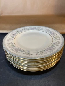 Set of 8 /Royal Doulton Minton Bordeaux Fine Bone China Dessert Plates / England - Picture 1 of 8