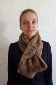 Real mink fur stole in brown color - Picture 1 of 10