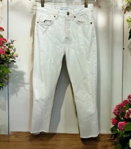 Pantalones de mezclilla ZARA para mujer tiro alto pierna recta botón mosca blanco roto talla 4 dobladillo crudo EE. UU. - Imagen 1 de 7