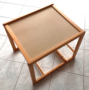 Kindertisch, Basteltisch, Beistelltisch. Gestell aus massiv Holz, H44cm - gebr. - Bild 1 von 12