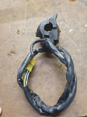 Suzuki SV650 S Left hand switchgear (1999-2002 Gen 1 Curvy model) — 第 1/2 张图片