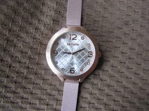 miykon uhr damenuhr - Bild 1 von 6