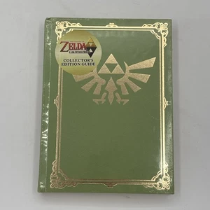 The Legend of Zelda: A Link Between Worlds Collector's Edition Book! RARE SEALED - Foto 1 di 3