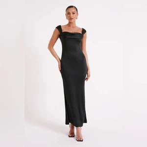 Meshki NEU Maxikleid mit Spitze schwarz Satin - Bild 1 von 8