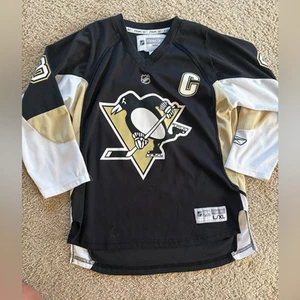 VTG Reebok NHL Y L/XL Pittsburgh Penguins Sidney “The Kid” Crosby Hockey Jersey - Picture 1 of 8