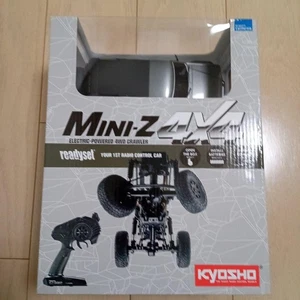 New, unopened Mini-Z 4x4 ReadySet Toyota 4Runner Hilux Surf - Picture 1 of 9