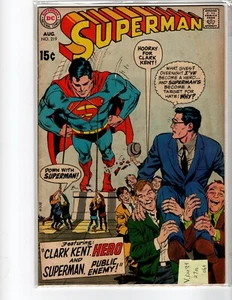 Superman 219 Clark Kent Held Superman öffentlicher Feind sehr guter Zustand - Bild 1 von 1