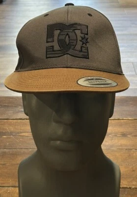 DC SHOES Sports Skate Apparel Gray & Brown Snapback VC Birdie Hat - Image 1 of 4