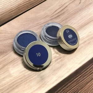 2X Clarins Ombre Matte Cream-to-Powder Eyeshadow, 10 Midnight Blue & 4Baby Blue - Picture 1 of 3