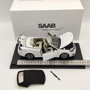 1:18 Scale Die-Cast SAAB 93 9-3 Convertible Soft Top Sport Car 4 Door Open White - Picture 1 of 6