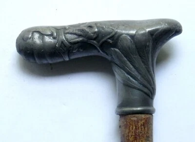 Bastón de madera antiguo bastón de peltre fundido? ¿Mango siglo XVIII? 34+" Foto 1 de 4