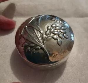 Pillendose Deckel gehämmert Grasdekor massiv Silber 800 Italienisch Punzen - Bild 1 von 9