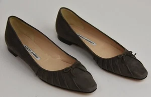 NEW Manolo Blahnik Suede Bow Ballet Flats Taupe  Brown Flat Shoes 39 - Picture 1 of 8