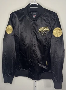 New York Knicks Herren Satin Bomber Schwarz Jacke Pro Standard Größe 2XL Neu mit Etikett - Bild 1 von 12