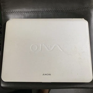 Sony Vaio laptop Model PCG-7141L BROKEN AS IS FOR PARTS/REPAIR **READ** - Picture 1 of 9