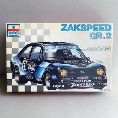 Esci Ertl 1/24 Zakspeed Gr.2 Ford Escort Race Car Plastic Model Kit (1) - Immagine 1 di 4