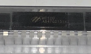 2 Stück Holtek HT-12D Decoder 18 Pin Kunststoff 300 Mil DIP USA Lager - Bild 1 von 2