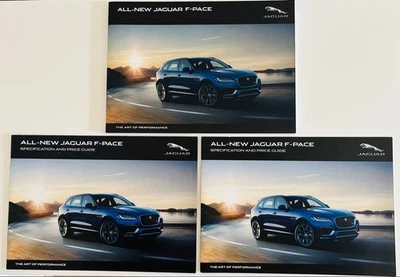 Set di 3 brochure e mini catalogo Jaguar F-PACE versione giapponese - Immagine 1 di 4