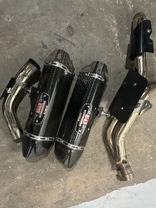 2009-2014 Yamaha YZF-R1 Yoshimura Stainless Steel/Carbon 2 Slip-on Muffler - Picture 1 of 12