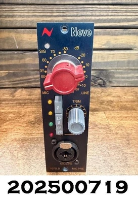 Preamplificador de micrófono Neve 1073LB serie 500 Foto 1 de 4
