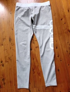 AIMN AIM’N Grey White Tights Size Medium EUC Womens - Picture 1 of 3