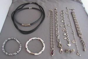 LOTE COLLAR PULSERA ENCANTO MIXTO TONO PLATA BRILLANTE 11 PIEZAS - Imagen 1 de 6