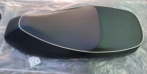 Original Seat Vespa GTS 300 From 2008 To 2016 Original Piaggio 65533000EI - Picture 1 of 1
