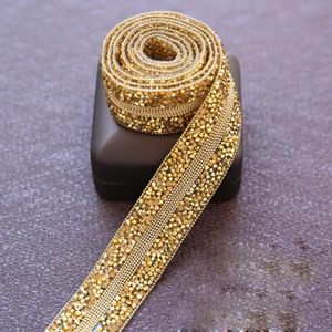 Nastro diamante bordo bordo bordo 50 cm glitter strass decorazioni per cucire fai da te Regno Unito - Foto 1 di 12