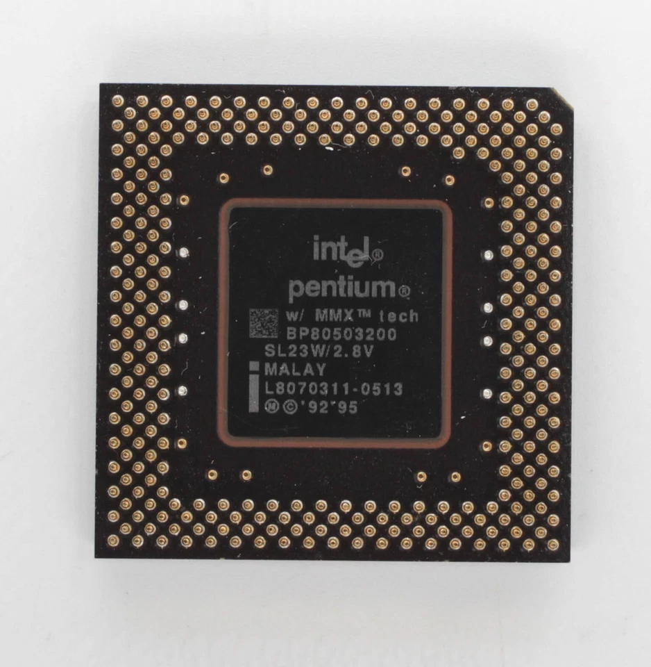 Socket 7 Processor CPU - Intel Pentium MMX 200 - 200MHz - SL23W - TESTED - Image 1 of 2