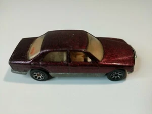 Hot Wheels 1992 Blue Card Mercedes 380SEL Metalflake Red UH #253 - Picture 1 of 6