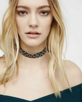 Gargantilla Free People Oasis metálica azul diamante vidrio cuentas nueva con etiquetas Foto 1 de 3