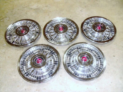 67 68 69 70 71 72 Pontiac Firebird Tempest Tapacubos Rueda Radios 5 Cubiertas 14" Foto 1 de 4