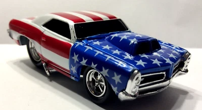 MUSCLE MACHINES 1966 PONTIAC GTO - 星星和条纹 1/64 压铸 66 GTO - — 第 1/3 张图片