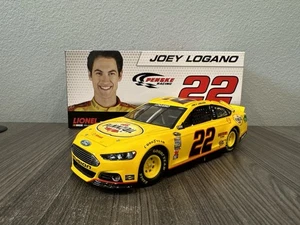 2013 Joey Logano #22 Pennzoil 1:24 NASCAR Action MIB - Picture 1 of 11