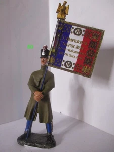 HACHETTE 1/32 FIGURINE 80 PORTE DRAPEAU EMPIRE 12è Rgt DE HUSSARDS NAPOLEON - Imagen 1 de 1