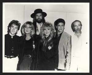 Foto Original Noticias Fleetwood Mac 1987 8 x 10 Tipo 1 - STEVIE NICKS - Imagen 1 de 2