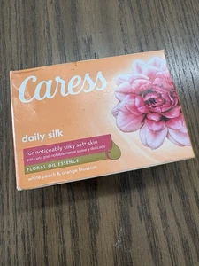 Caress Daily Silk 3,75 Oz. Seife Blumenöl Essenz Einzelstab - Bild 1 von 4
