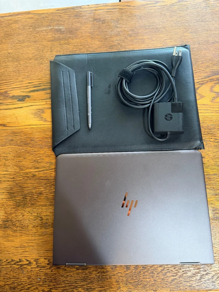 HP Spectre x360 2-in-1 Laptop i7 7th generation  - Image 1 of 4