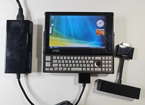 OQO Model e2 UMPC - VIA C7-M 1,5GHz - 1GB RAM - 128GB SSD (02 HSDPA) - Bild 1 von 11