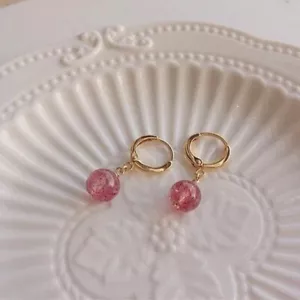 Orecchini Huggie Hoop Placcati Oro 18k AAA Quarzo Fragola Naturale 8mm Leverback - Foto 1 di 3