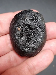 Tektite / Indochinite - Beautiful Ellipse-  31,33g / 4,4 cm - top quality - Picture 1 of 11