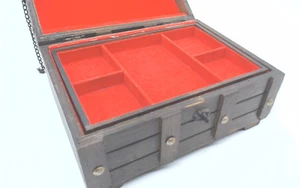 Rustic Wooden Jewelry Box W/ Metal Fittings Felt Interior Compartments Chest F32 - Picture 1 of 10