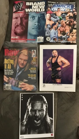 WWE Magazine Photo Lot D’Lo Brown Autograph Triple H The Rock WWF Stone Cold Cover