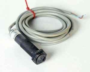 Photoelektrischer Näherungssensor XUB AO87 Telemecanique - Bild 1 von 4