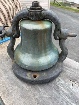 Antique Bronze locomotive bell - Image 1 of 3