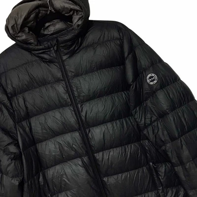 Chaqueta acolchada de plumón Abercrombie & Fitch negra con capucha resistente a la lluvia talla L Foto 1 de 4